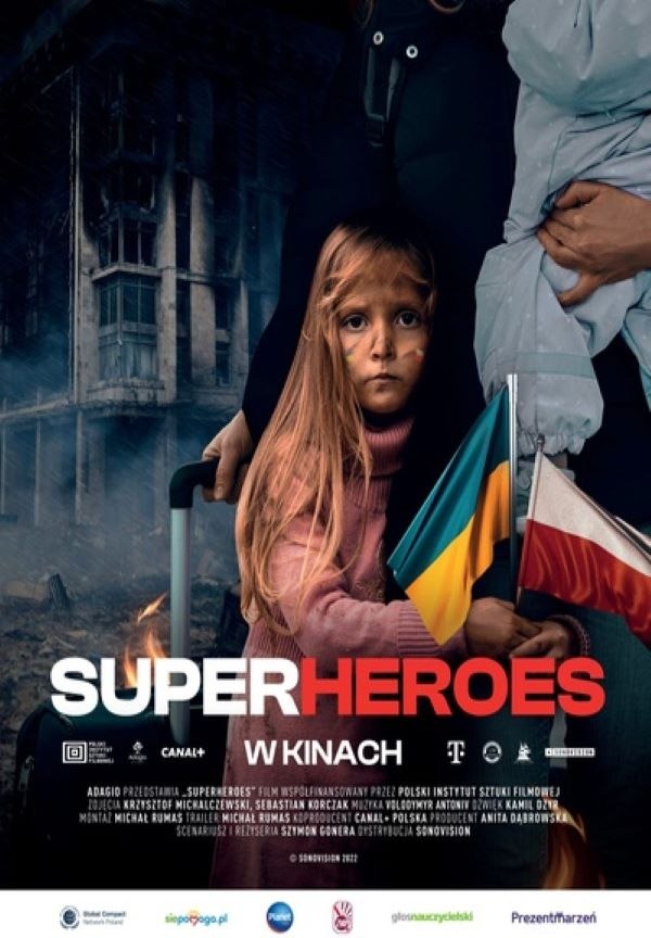 Plakat filmu superheroes emitowanego w premierowej wersji w Kinie Hel w Pleszewie