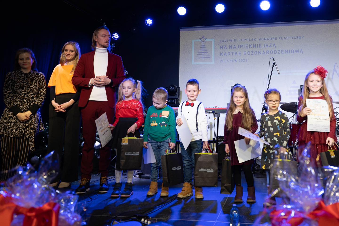 Laureaci konkursu na Najpiękniejszą Kartkę Bożonarodzeniową zorganizowanego przez Dom Kultury w Pleszewie\