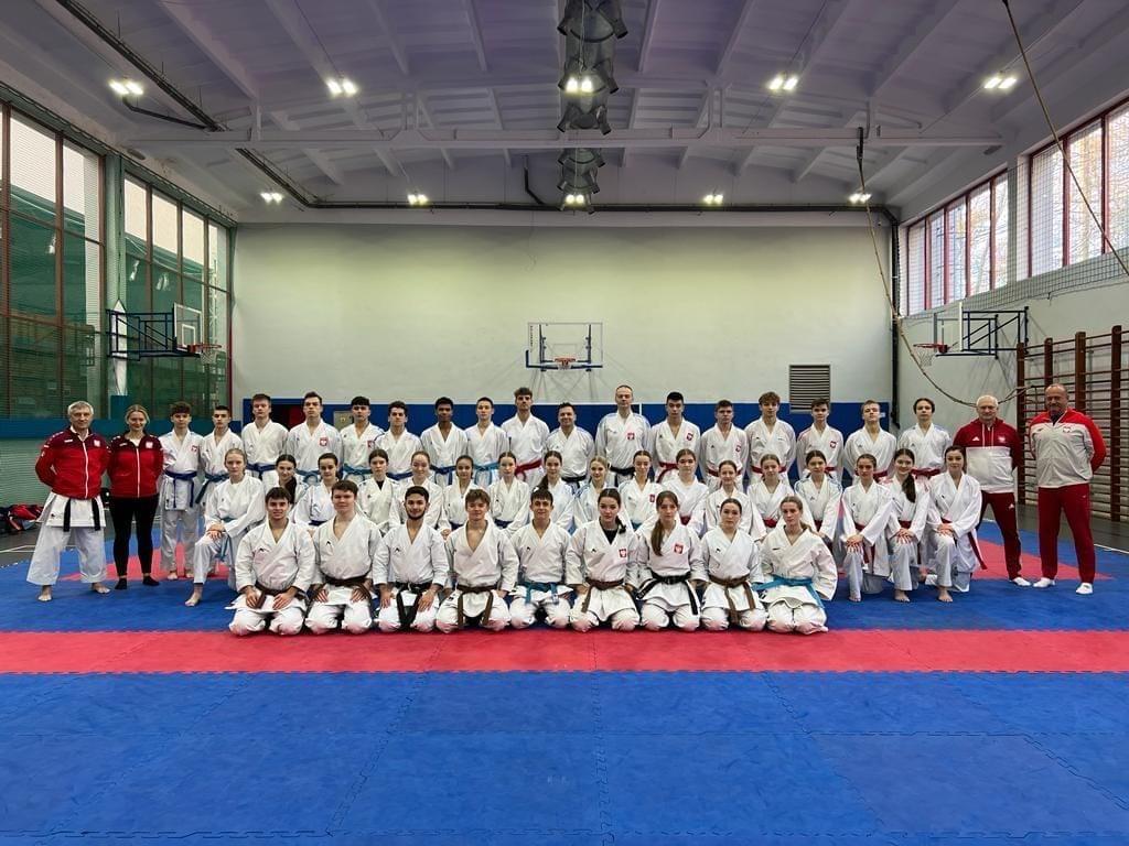 Pleszewscy przedstawiciele Pleszewskiego Klubu Karate podczas spotkania przygotowującego do Mistrzostw Europy w Gruzji.