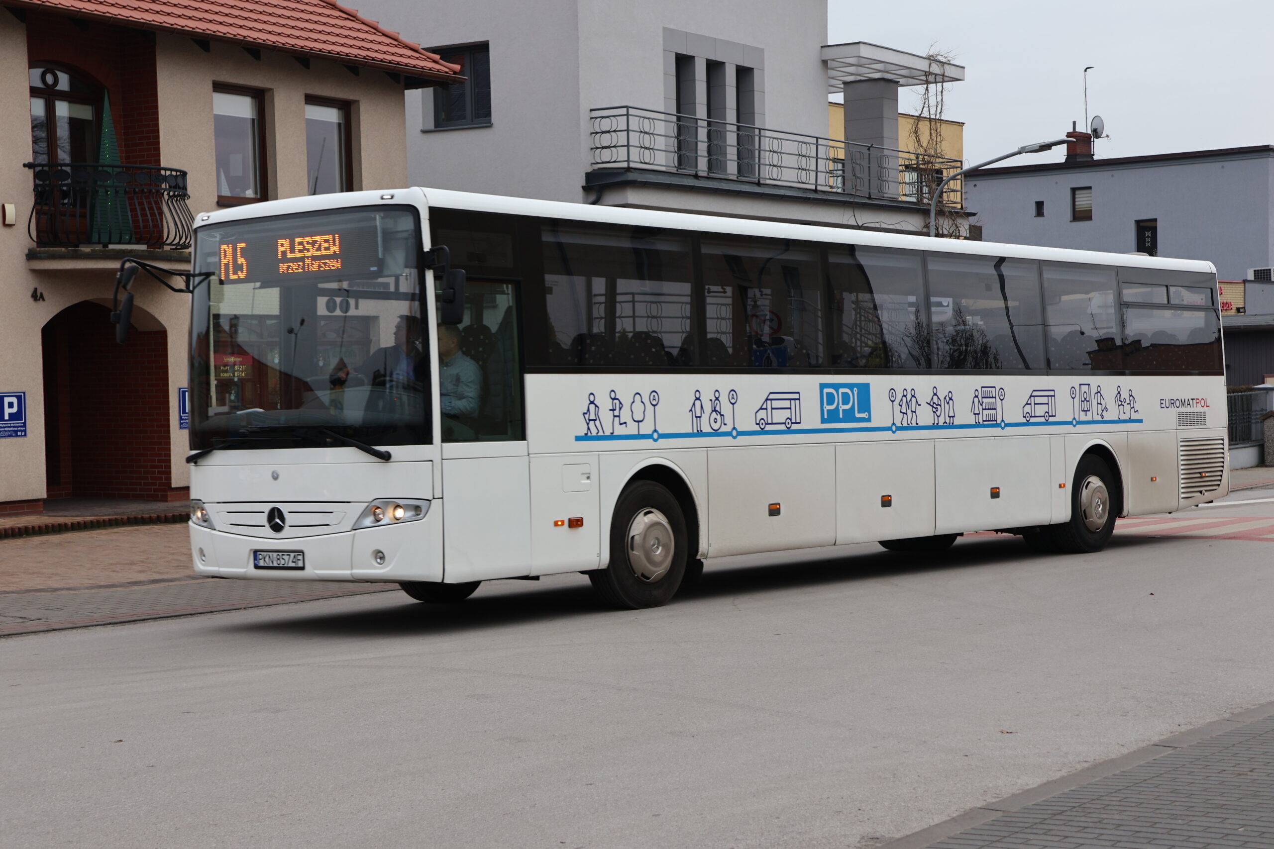 autobus nowej komunikacji PPL w Pleszewie.