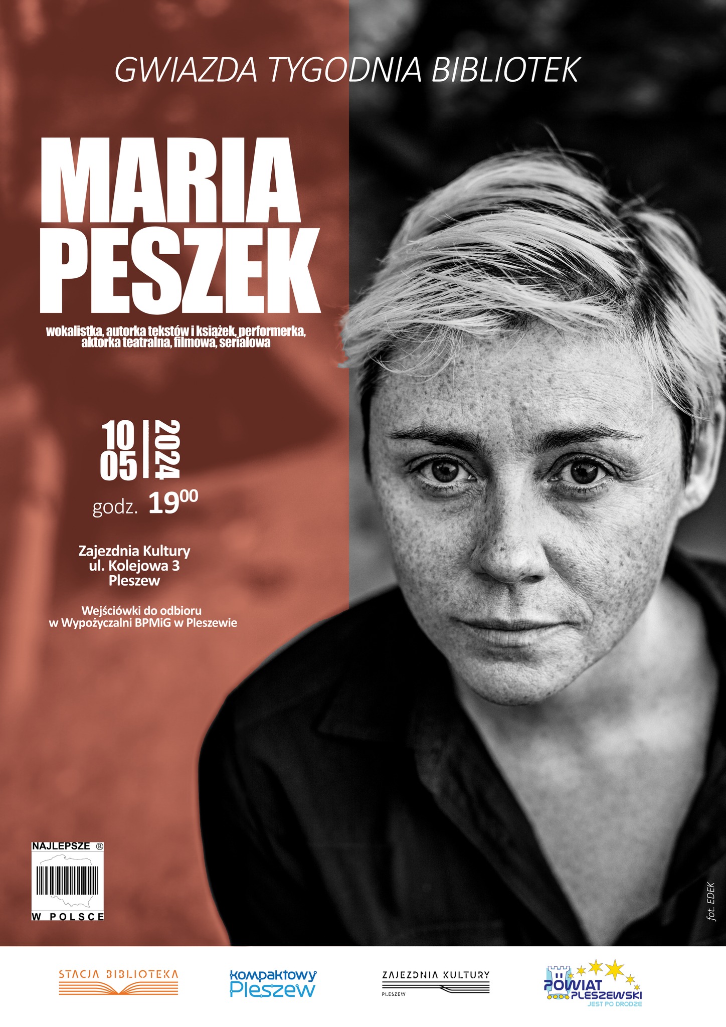Plakat spotkania z Marią Peszek odbywającego się 10 maja 2024 r. o godzinie 19:00 w Zajezdni Kultury w Pleszewie organizowanego przez Bibliotekę Publiczną MiG Pleszew.