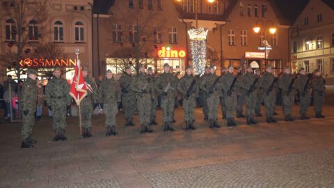 Kompania Honorowa podczas uroczystości z okazji wybuchu powstania wlkp. w Pleszewie.