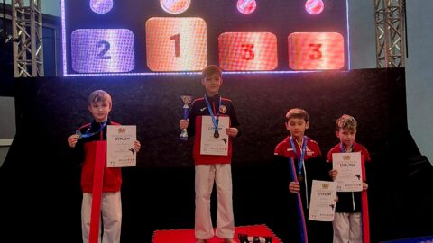 Zawodnicy Pleszewskiego Klubu Karate na podium zawodów karate w Środzie Wlkp.