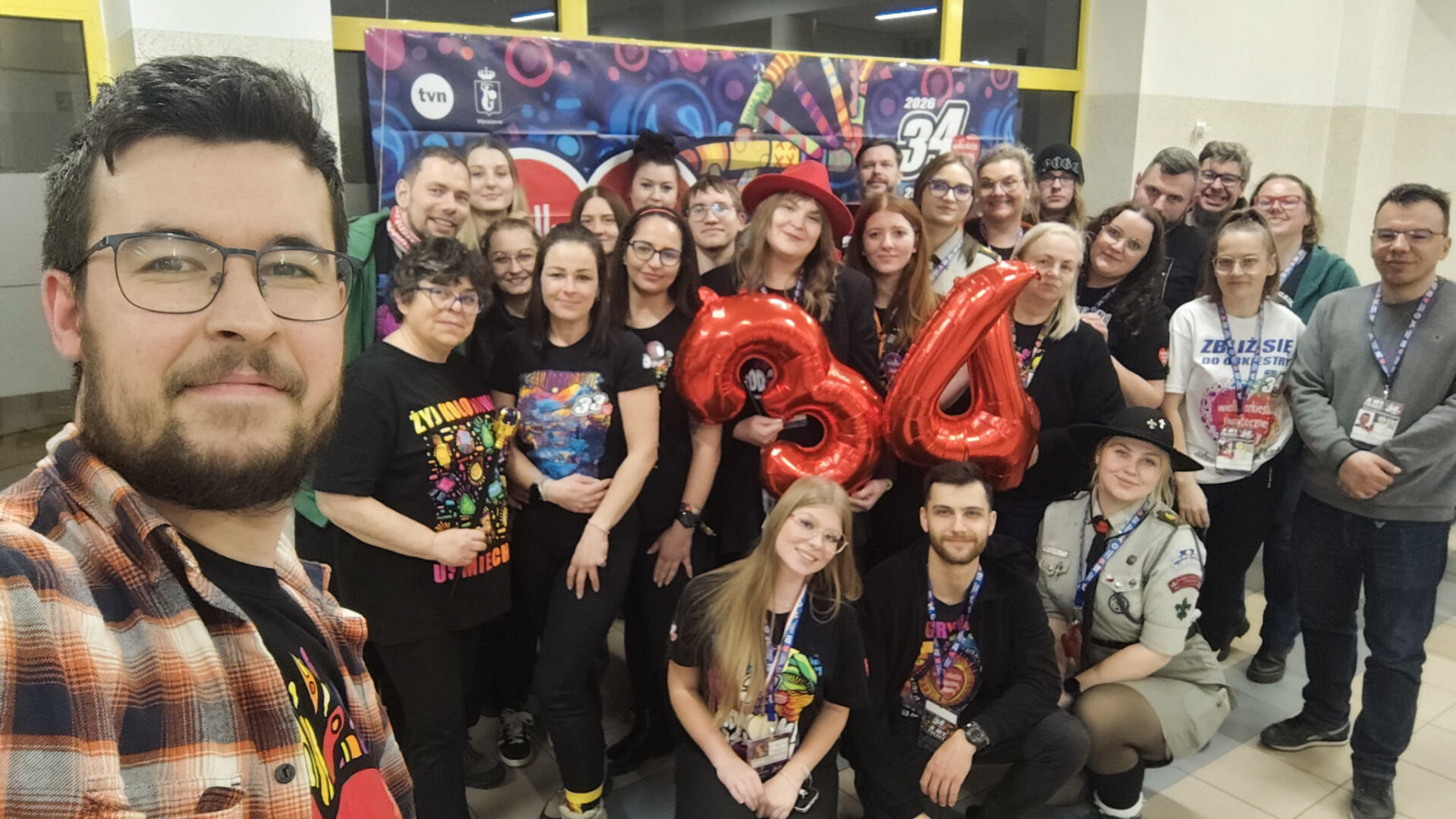 Sztab WOŚP Pleszew podczas finału orkiestry.