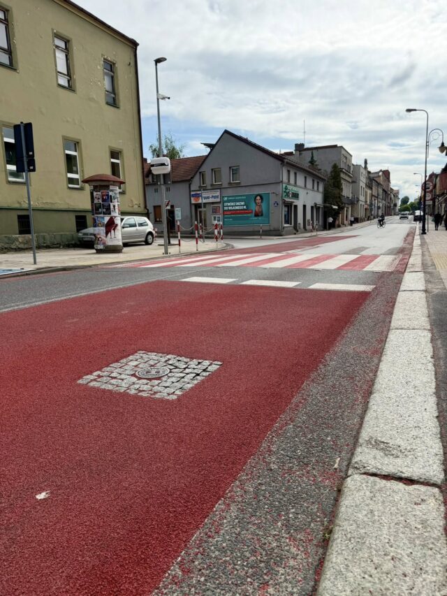 Interaktywne przejście dla pieszych przy ul. Poznańskiej w Pleszewie.